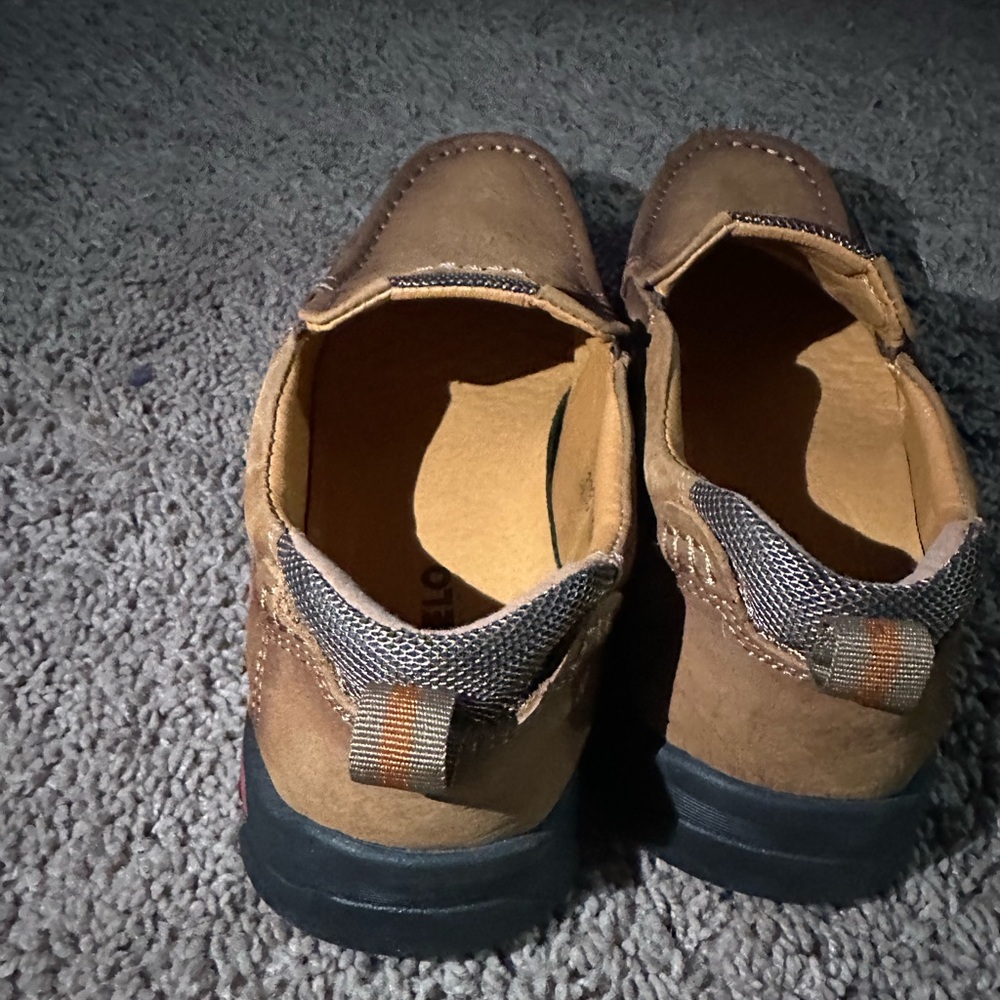 Classic Tan Loafers for Men